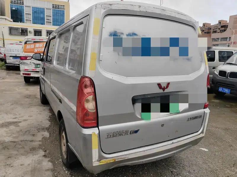 Wuling Rongguang EV 2020 Basic 2-Seater with Closed Windows 252km Range — миниатюра 3