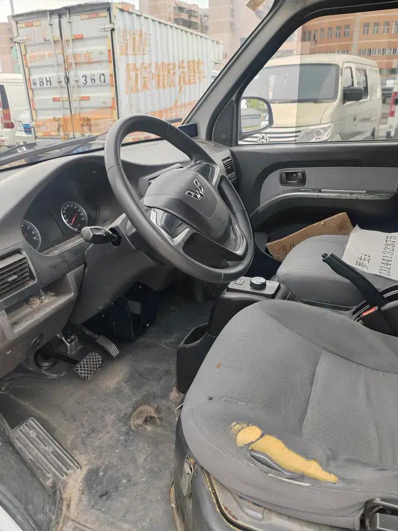 Wuling Rongguang EV 2020 Basic 2-Seater with Closed Windows 252km Range — миниатюра 6