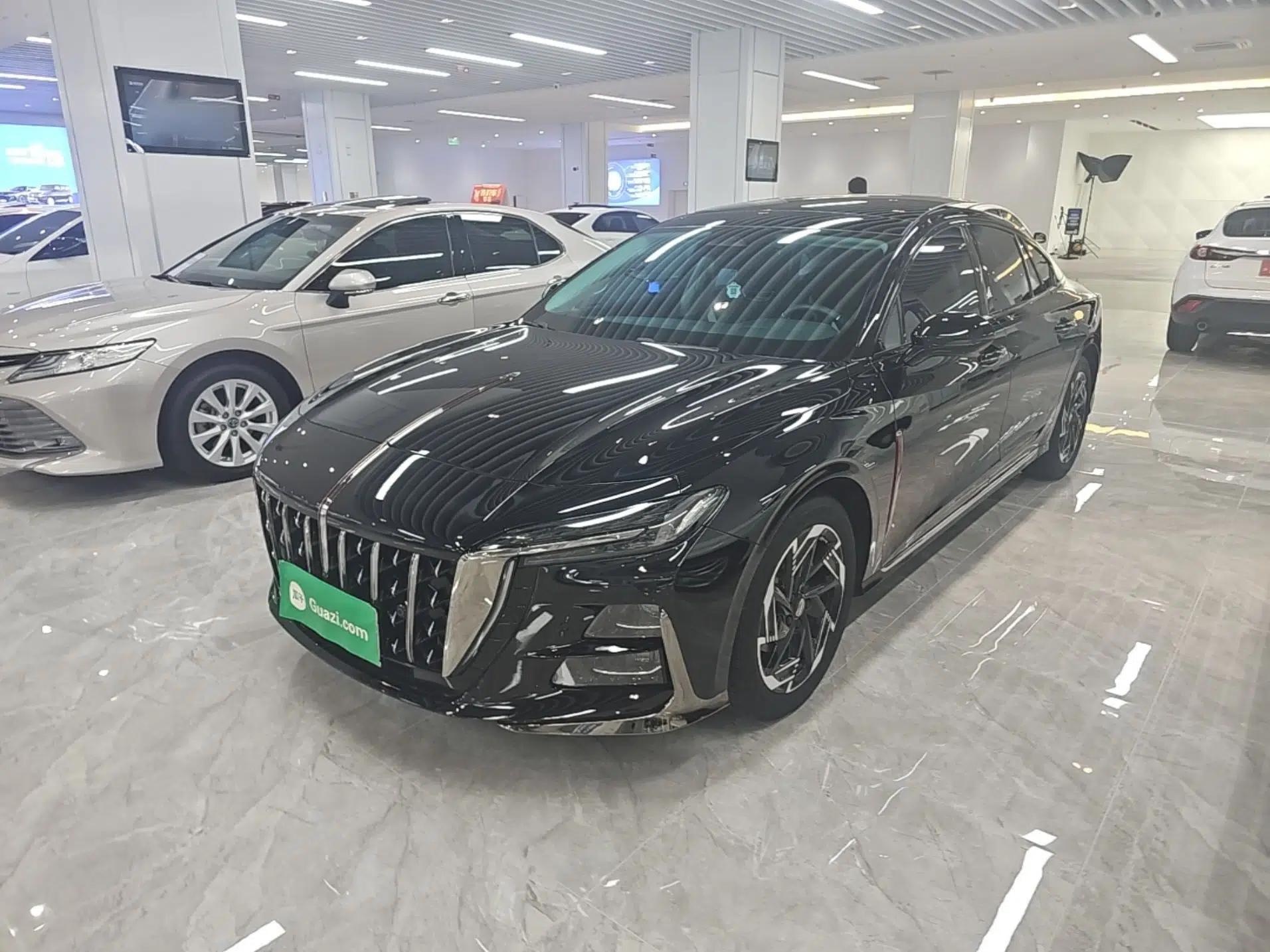 Hongqi H6 2023 2.0T Zhiyi Version — миниатюра 1
