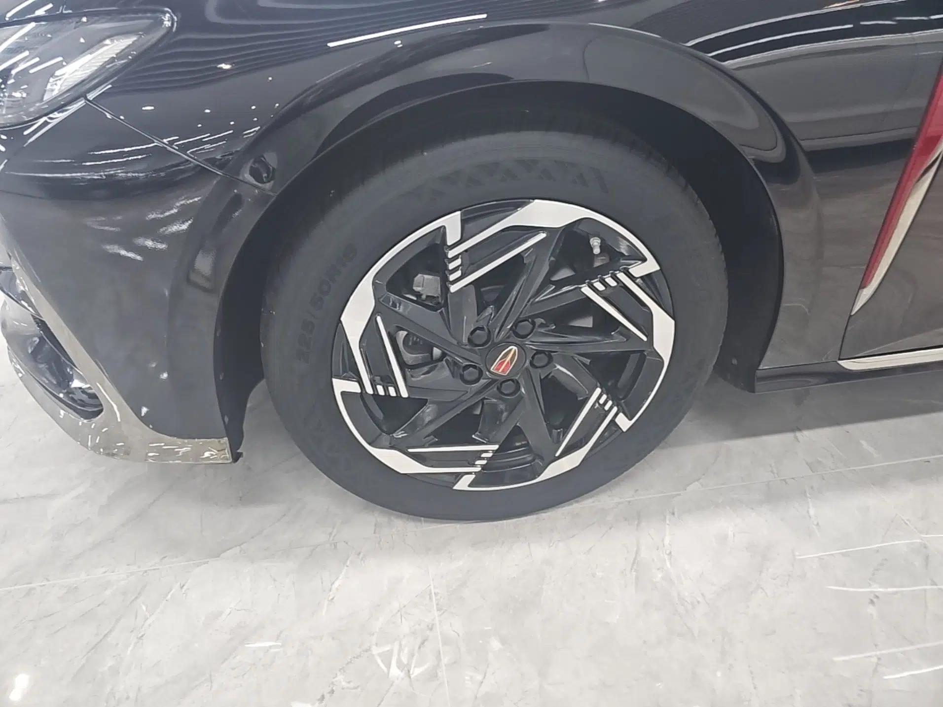 Hongqi H6 2023 2.0T Zhiyi Version — миниатюра 10