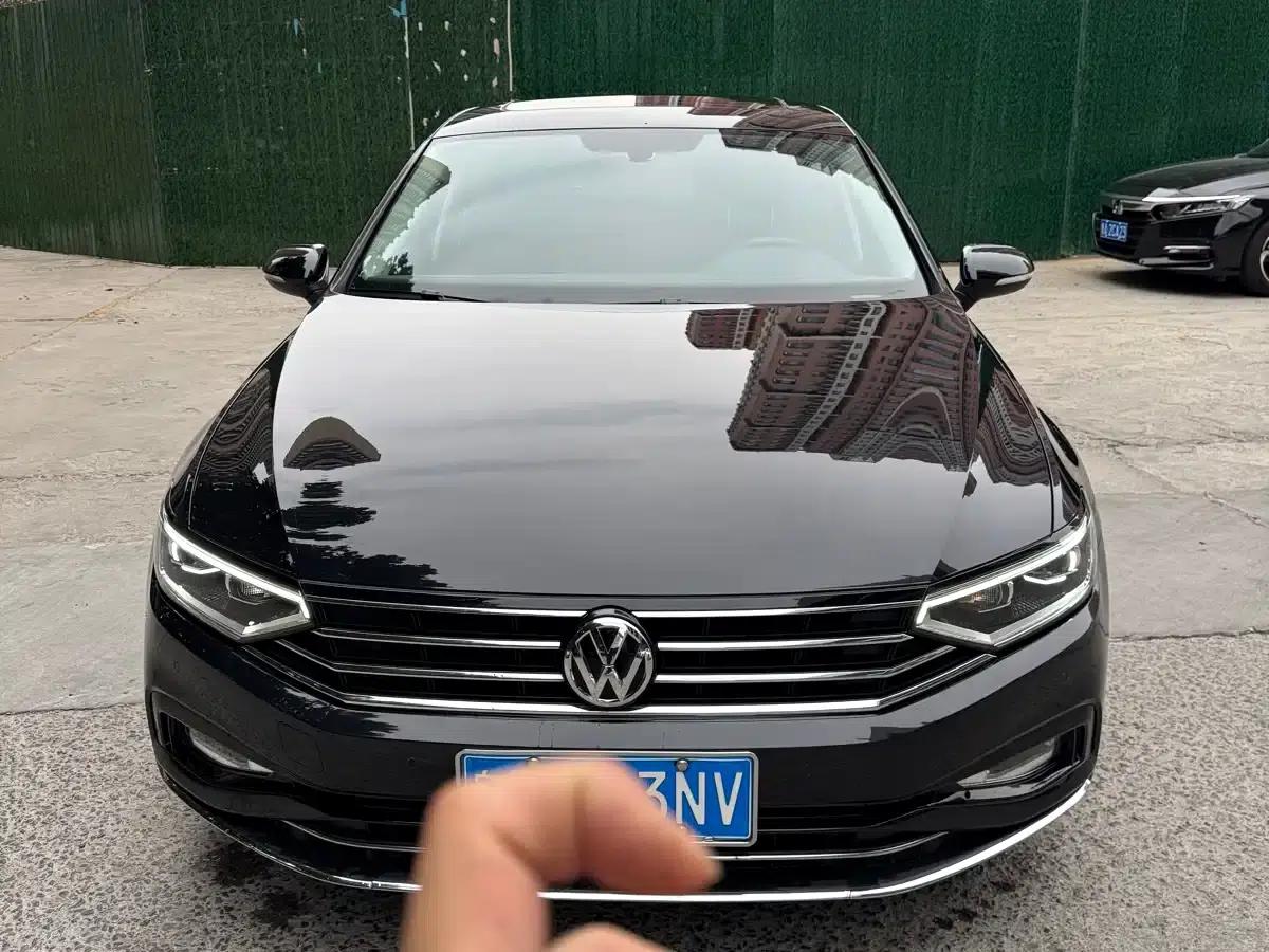 2020 Volkswagen Passat 330TSI DSG Luxury — миниатюра 10