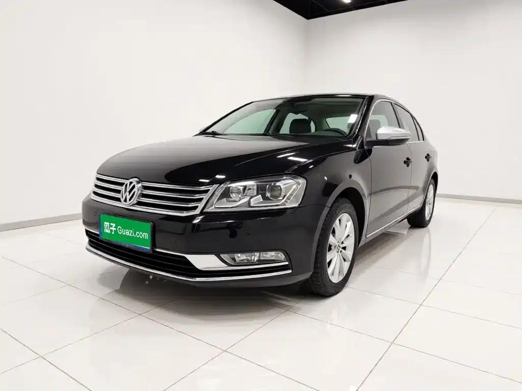 2015 Volkswagen Magotan Facelift 1.8TSI Luxury Model — миниатюра 1