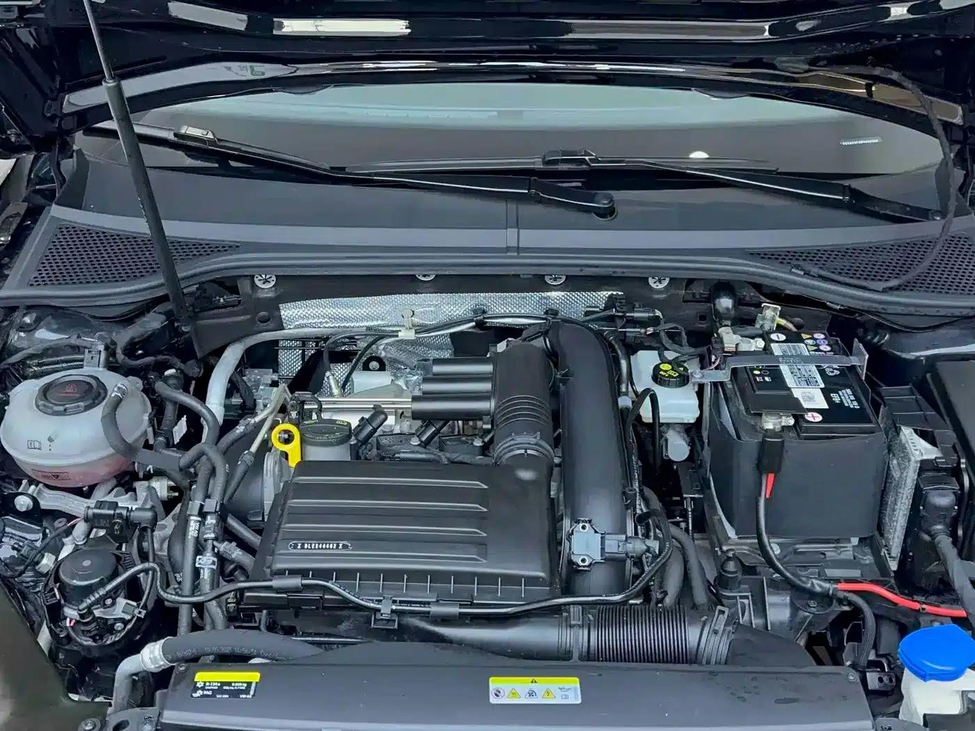 Volkswagen Magotan 2023 2 Millionth Unit Commemorative Edition 280TSI DSG Comfort Model — миниатюра 19