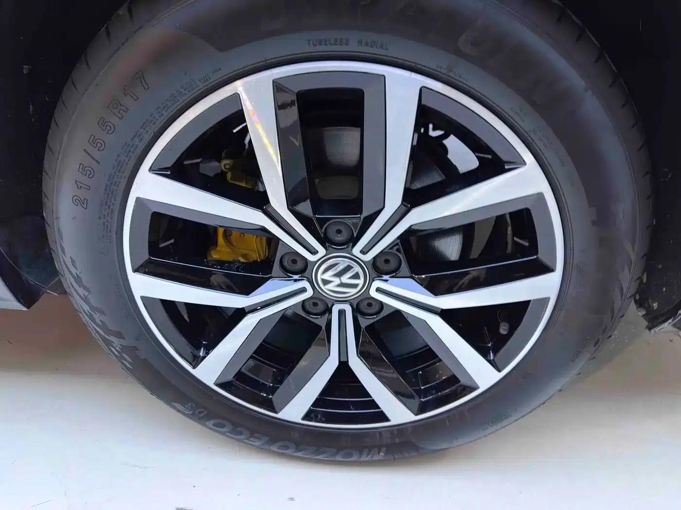 Volkswagen Magotan 2023 2 Millionth Unit Commemorative Edition 280TSI DSG Comfort Model — миниатюра 20