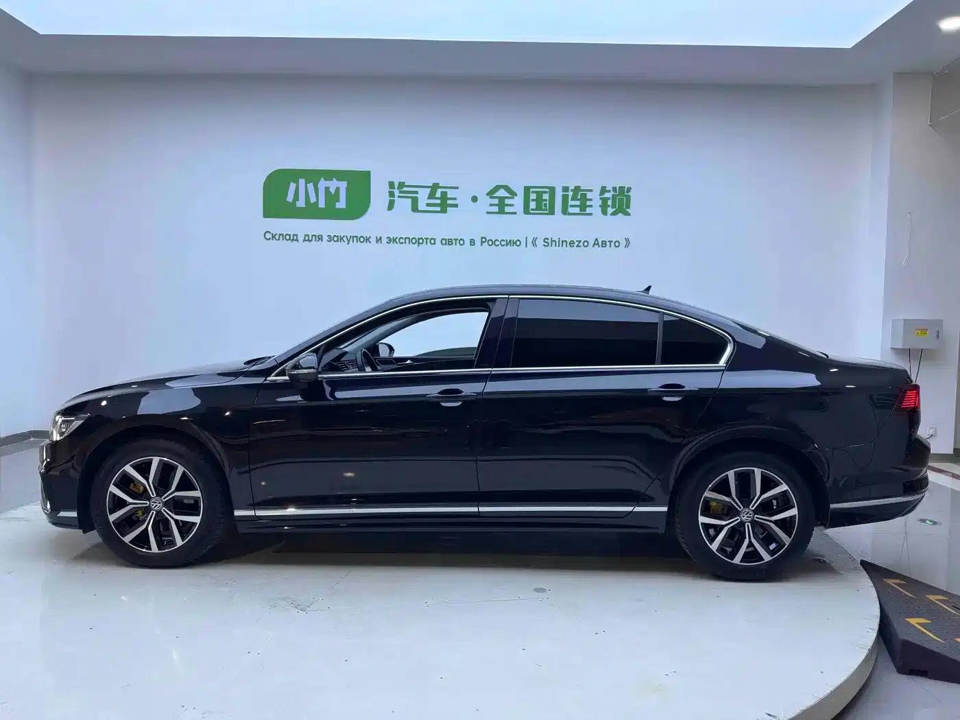 Volkswagen Magotan 2023 2 Millionth Unit Commemorative Edition 280TSI DSG Comfort Model — миниатюра 6