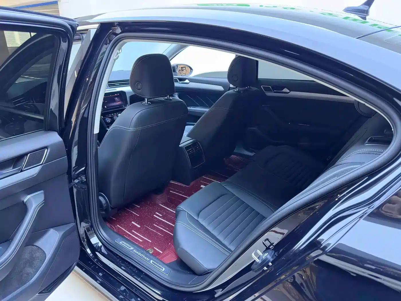 Volkswagen Magotan 2023 2 Millionth Unit Commemorative Edition 280TSI DSG Comfort Model — миниатюра 9
