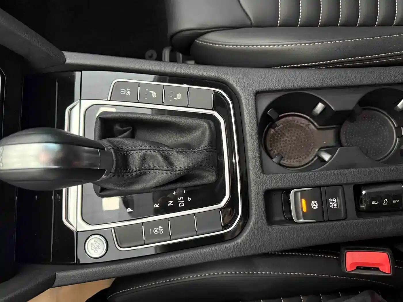 Volkswagen Magotan 2023 2 Millionth Unit Commemorative Edition 280TSI DSG Comfort Model — миниатюра 15