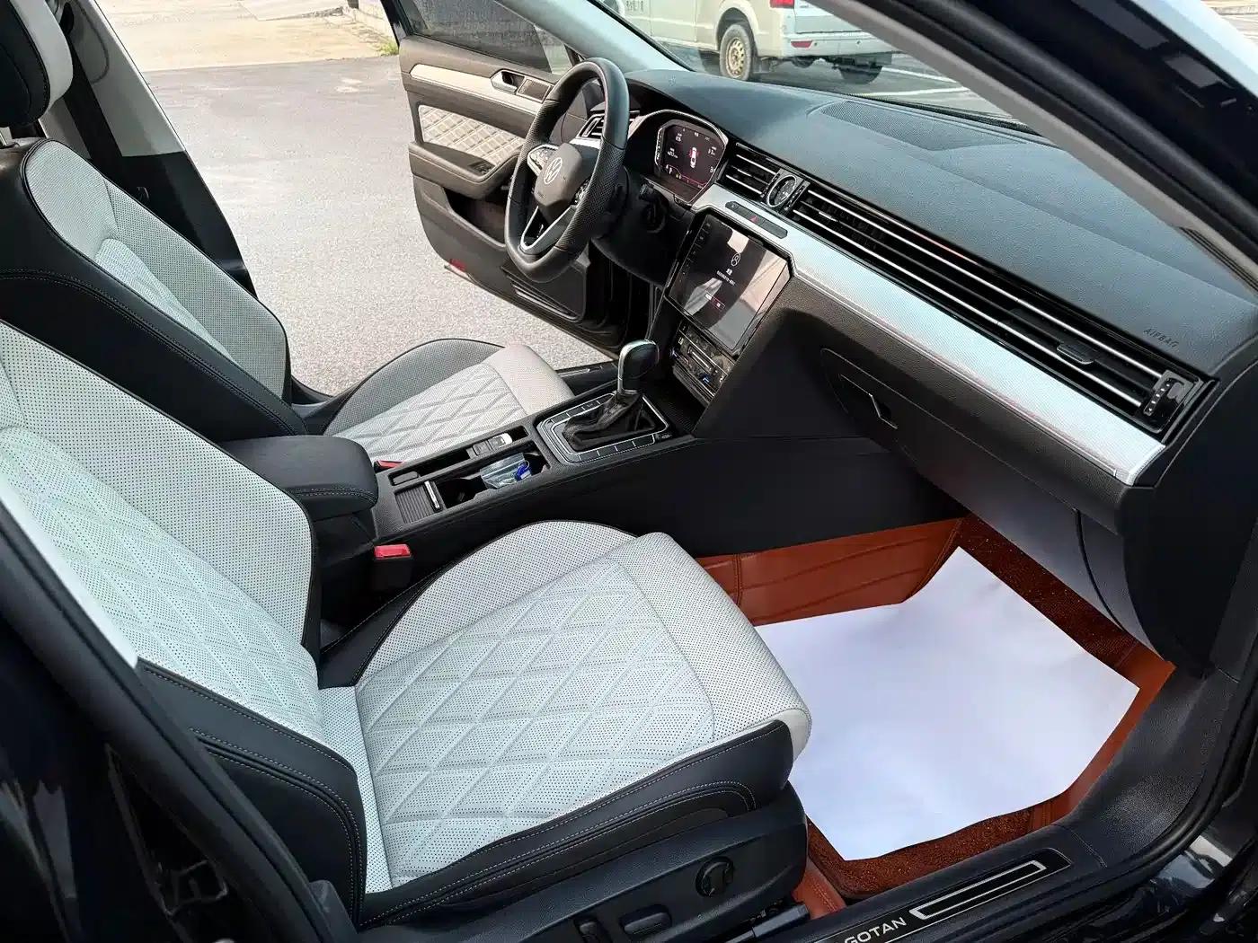 2025 Volkswagen Passat 330TSI DSG Luxury Edition — миниатюра 11