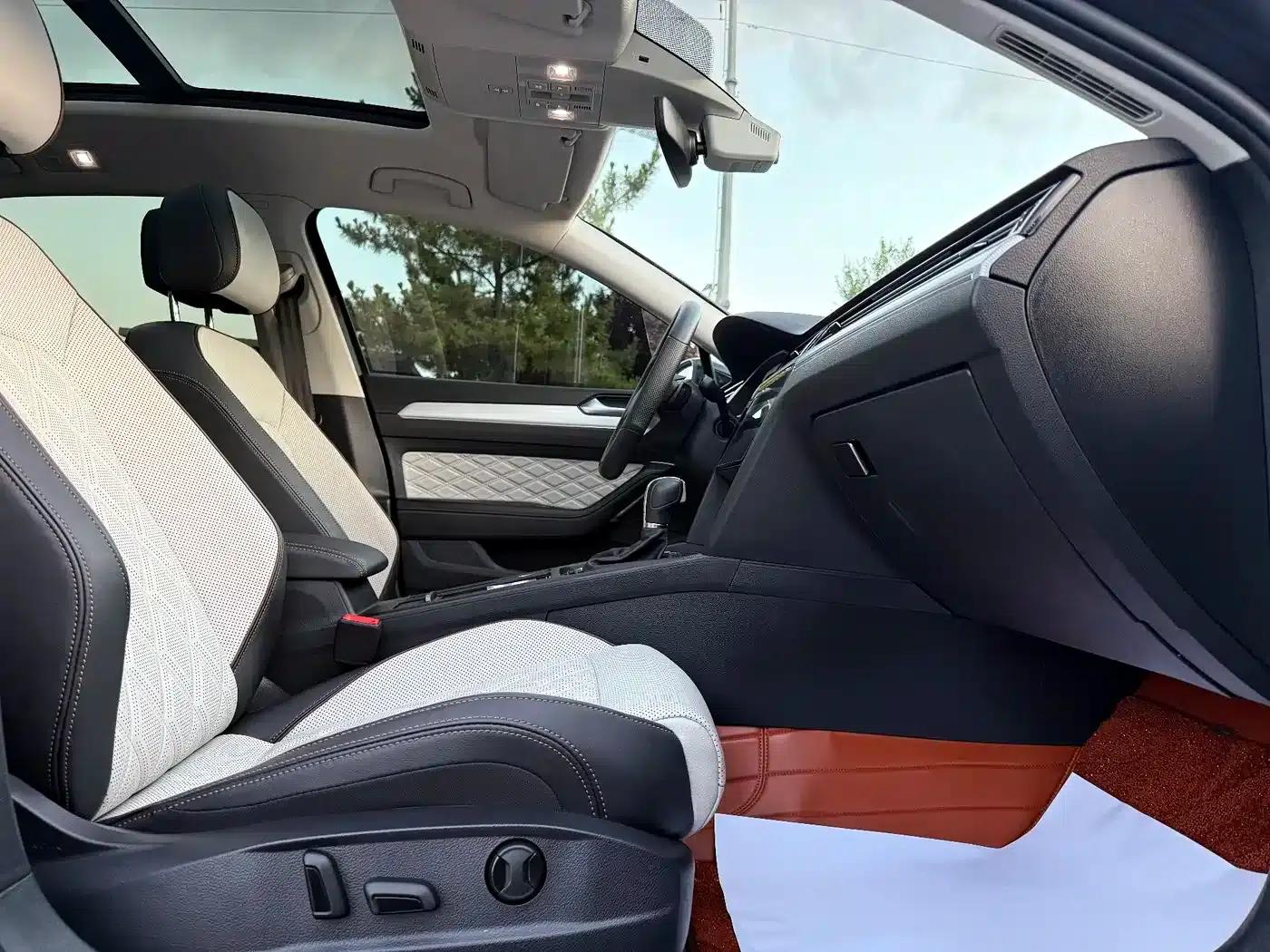 2025 Volkswagen Passat 330TSI DSG Luxury Edition — миниатюра 16
