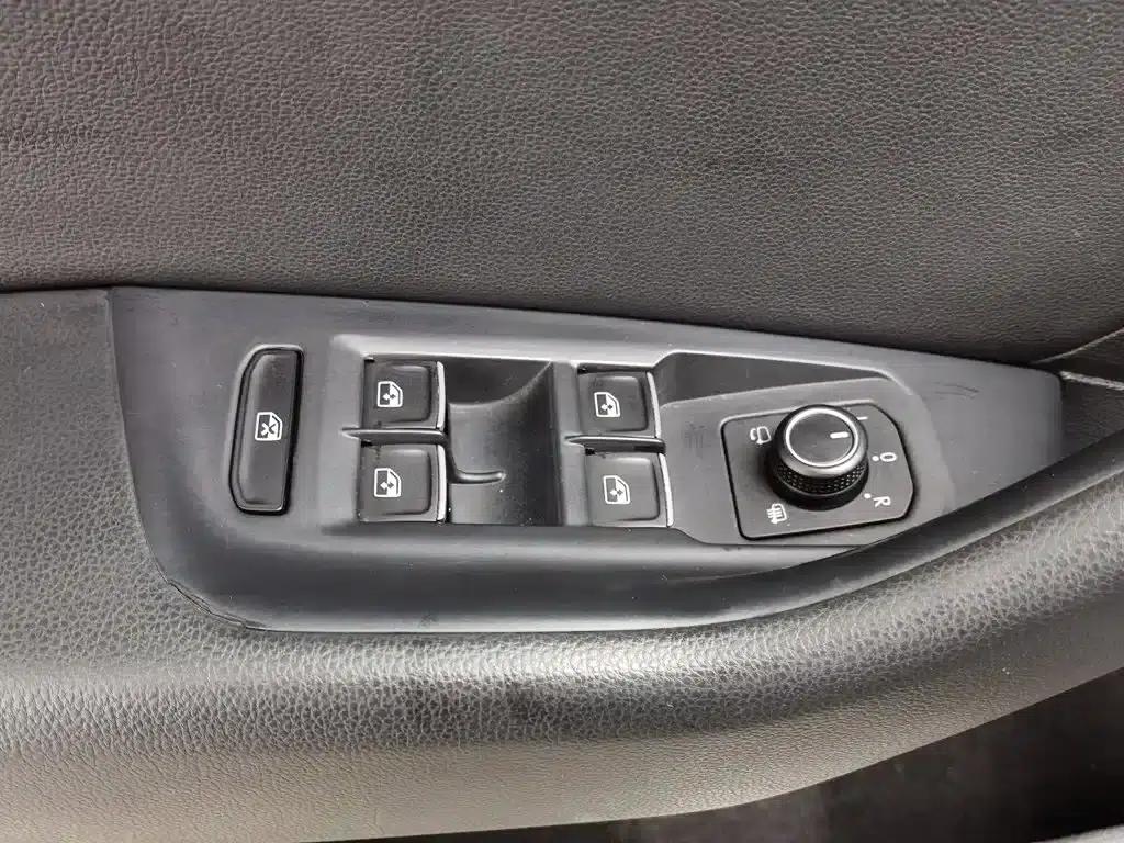 2017 Volkswagen Magotan 330TSI DSG Leading Edition — миниатюра 9