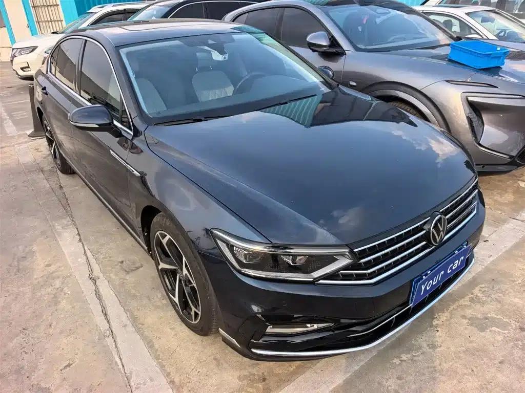 Volkswagen Magotan 2023 2 Millionth Unit Commemorative Edition 330TSI DSG Luxury — миниатюра 3