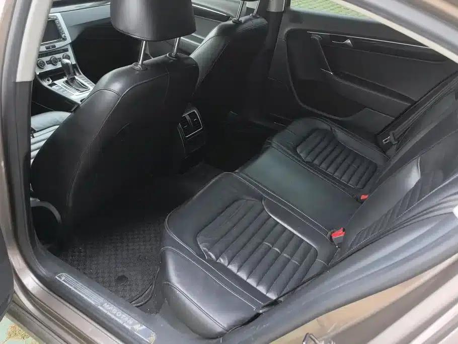 2013 Volkswagen Passat 1.8TSI Leading Edition — миниатюра 11