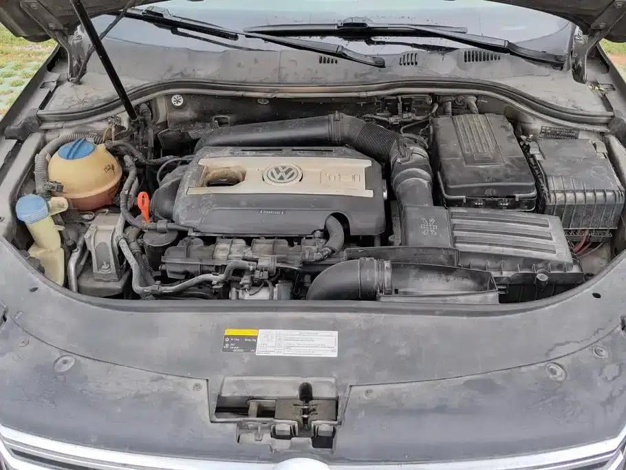 2013 Volkswagen Passat 1.8TSI Leading Edition — миниатюра 10