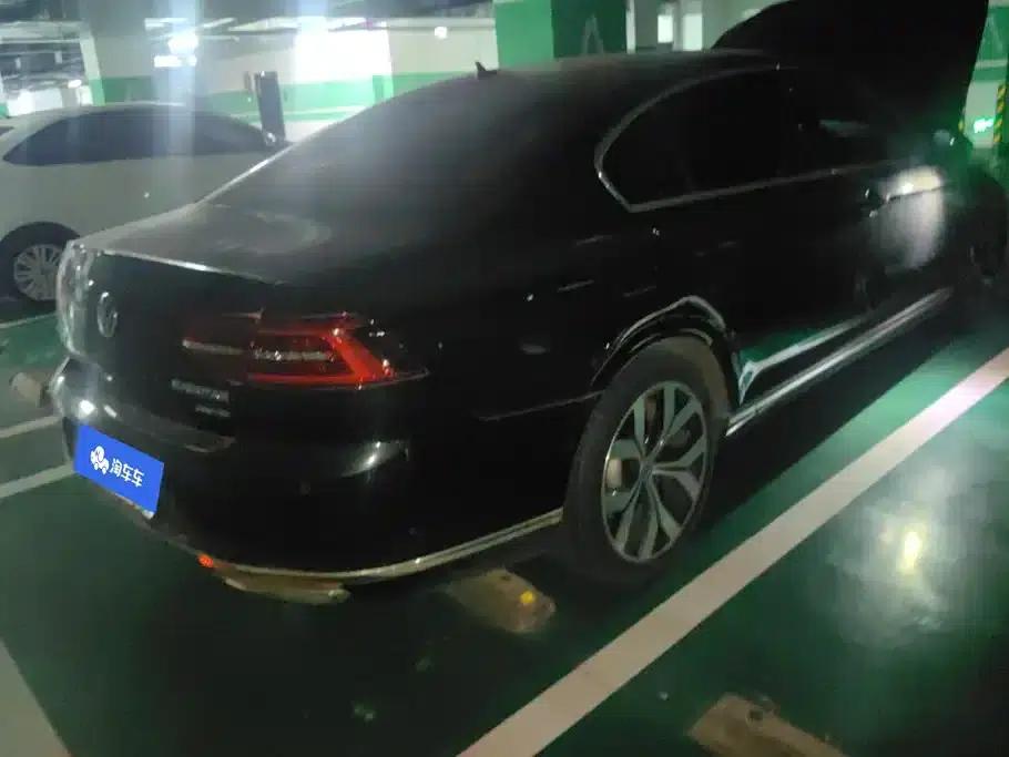 2018 Volkswagen Passat 380TSI DSG Premium — миниатюра 3