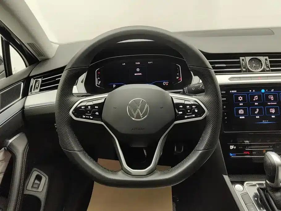 2024 Volkswagen Magotan 330TSI DSG Luxury Edition (2 Million Units Limited Edition) — миниатюра 15