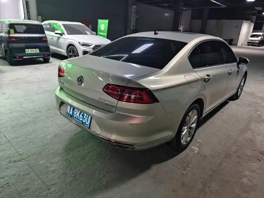 2019 Volkswagen Magotan 330TSI DSG Luxury Edition (National V Emission Standard) — миниатюра 6