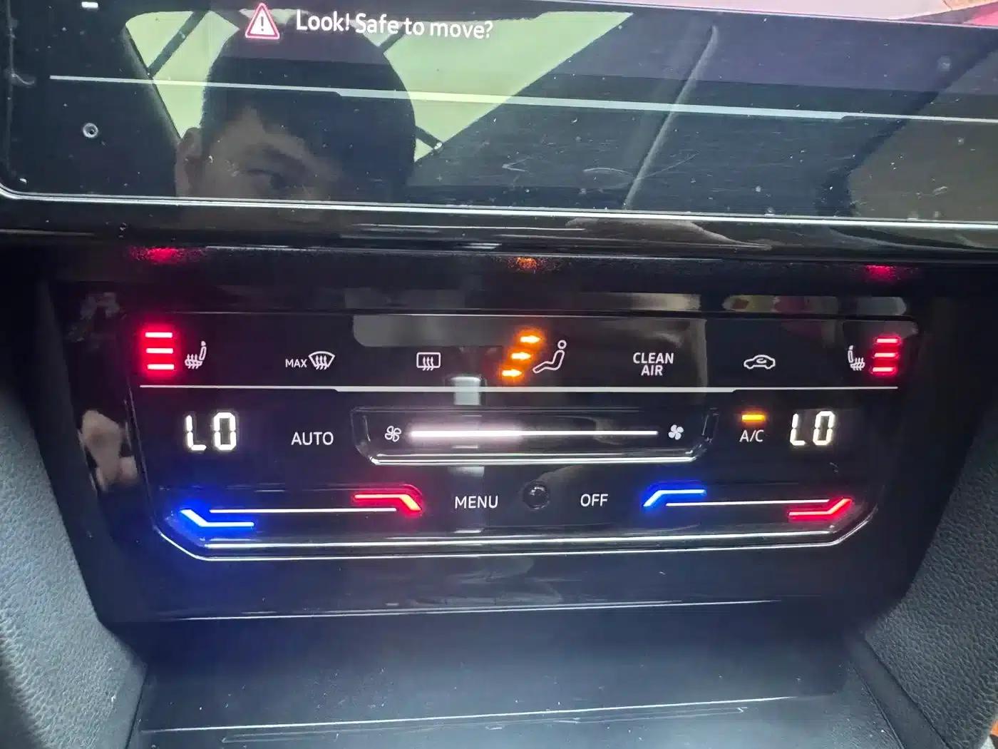 Magotan 2023 2 Millionth Unit Commemorative Edition 280TSI DSG Leading Model — миниатюра 14