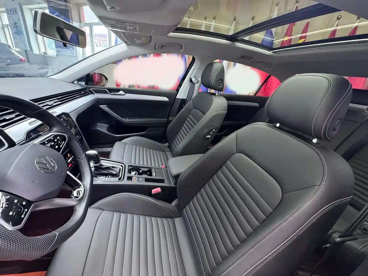 Magotan 2023 2 Millionth Unit Commemorative Edition 280TSI DSG Leading Model — миниатюра 6
