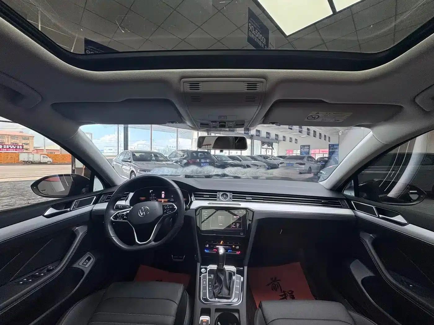Magotan 2023 2 Millionth Unit Commemorative Edition 280TSI DSG Leading Model — миниатюра 10
