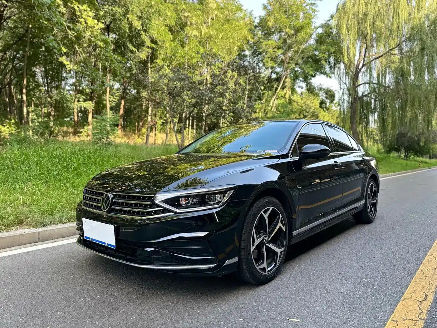 2026 Volkswagen Magotan 30 Million Unit Selection Edition 380TSI DSG Luxury — миниатюра 1