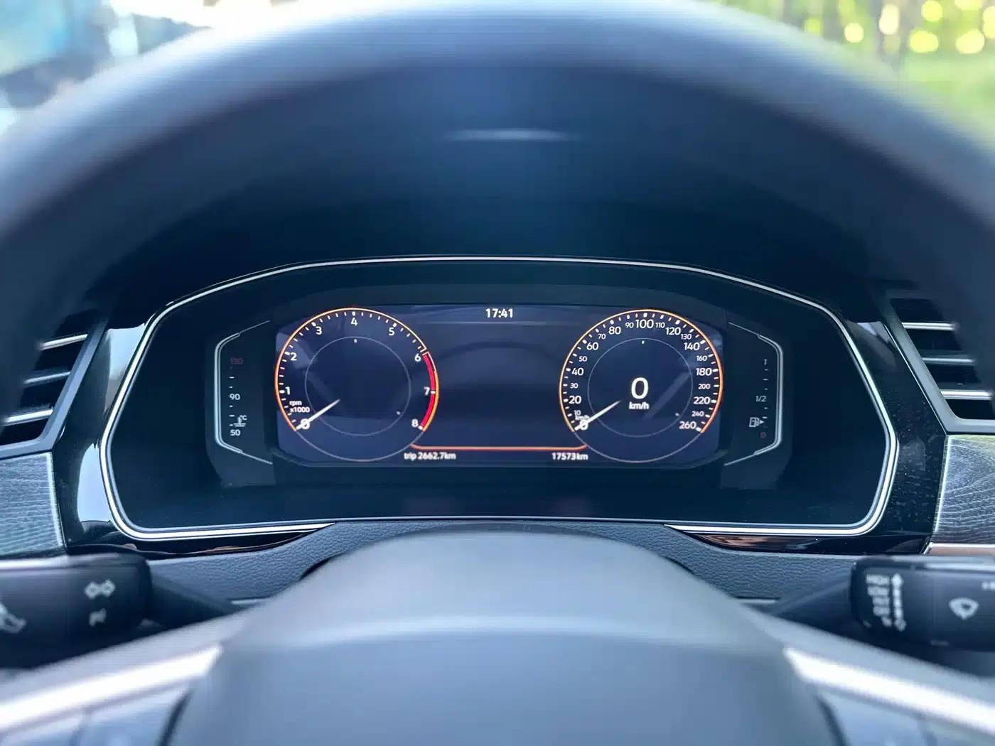 2026 Volkswagen Magotan 30 Million Unit Selection Edition 380TSI DSG Luxury — миниатюра 4