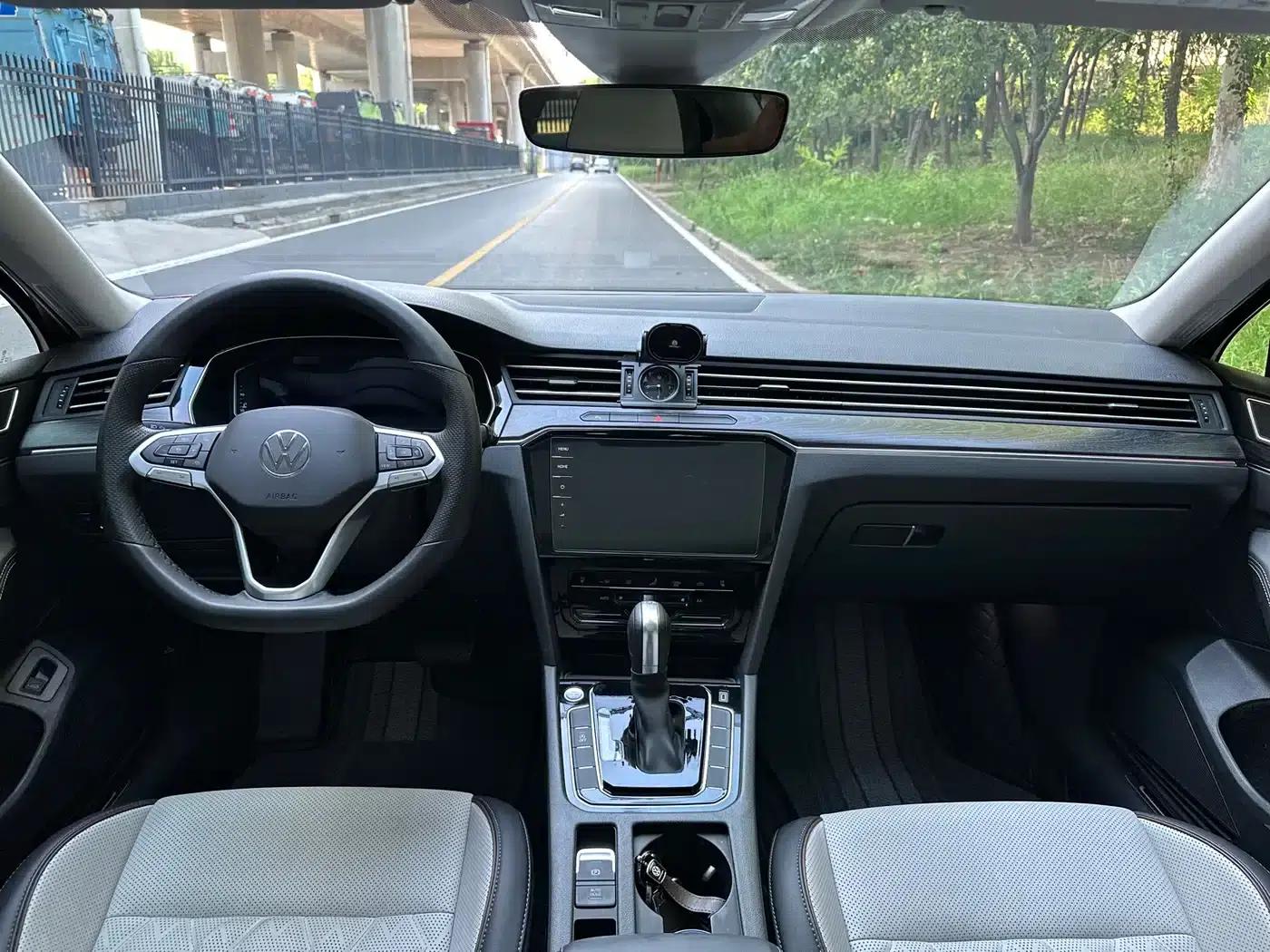 2026 Volkswagen Magotan 30 Million Unit Selection Edition 380TSI DSG Luxury — миниатюра 6