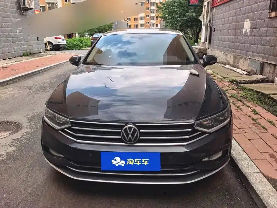 2020 Volkswagen Passat 330TSI DSG Luxury — миниатюра 2