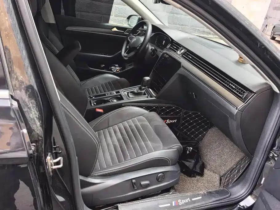 2020 Volkswagen Passat 330TSI DSG Luxury — миниатюра 8