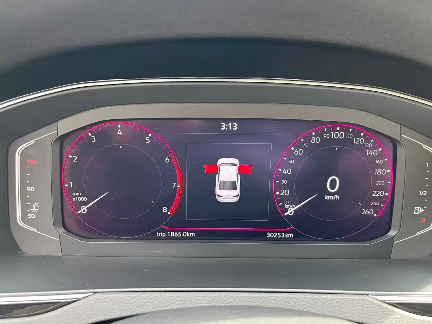 Volkswagen Magotan 2023 2 Millionth Unit Commemorative Edition 330TSI DSG Luxury — миниатюра 10