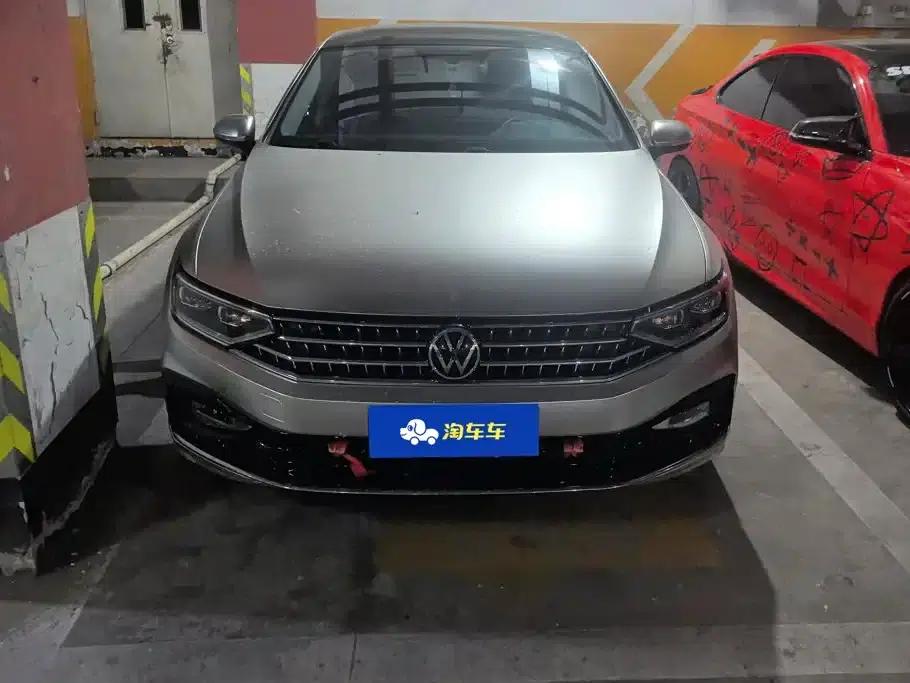 Volkswagen Magotan 2023 2 Millionth Unit Commemorative Edition 330TSI DSG Leading Model — миниатюра 2