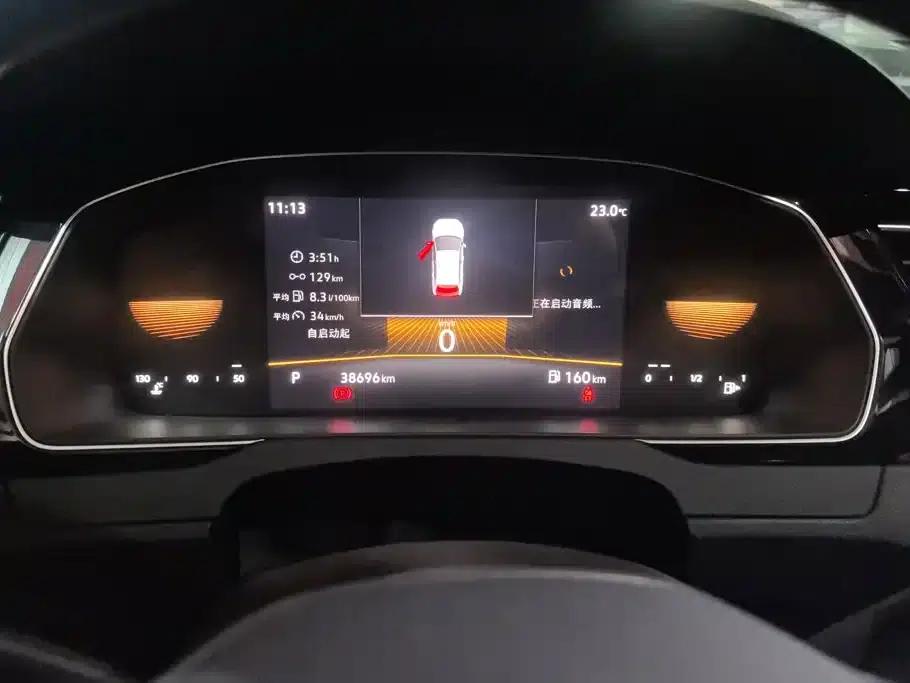 Volkswagen Magotan 2023 2 Millionth Unit Commemorative Edition 330TSI DSG Leading Model — миниатюра 14