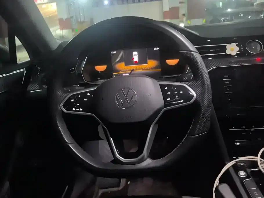 Volkswagen Magotan 2023 2 Millionth Unit Commemorative Edition 330TSI DSG Leading Model — миниатюра 15