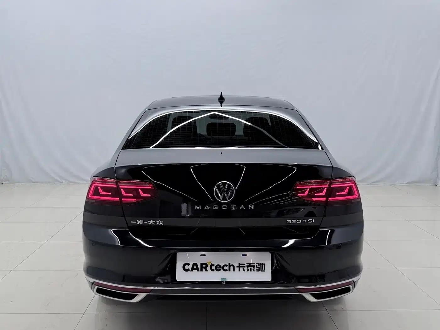 Volkswagen Passat 2021 330TSI DSG 30th Anniversary Edition — миниатюра 9