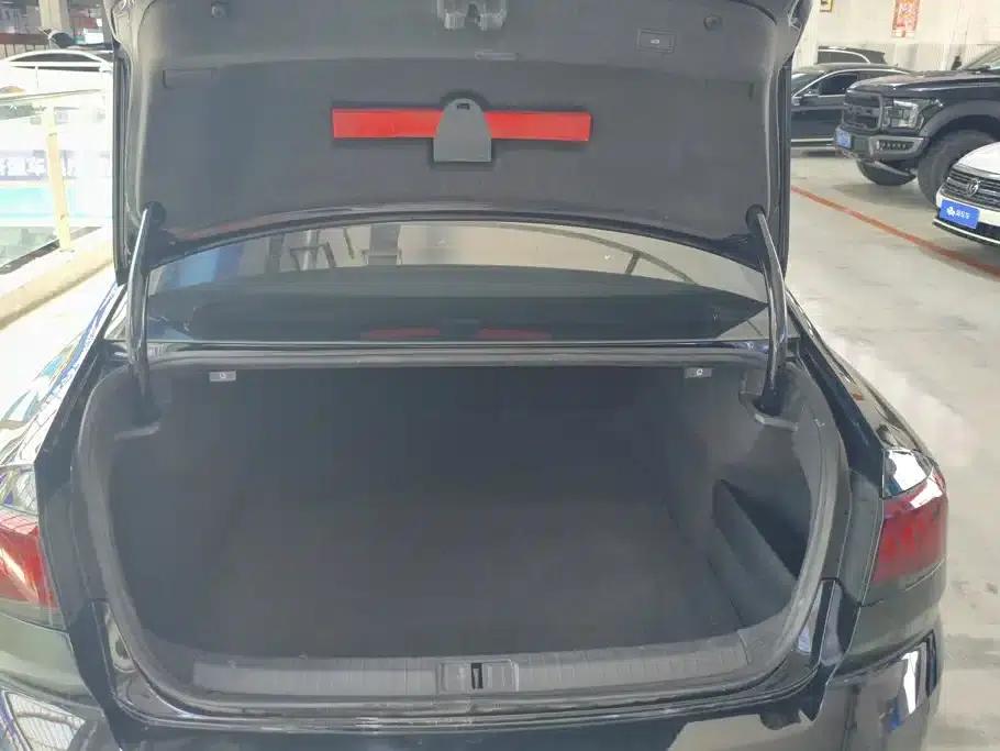 2017 Volkswagen Passat 380TSI DSG Luxury — миниатюра 4