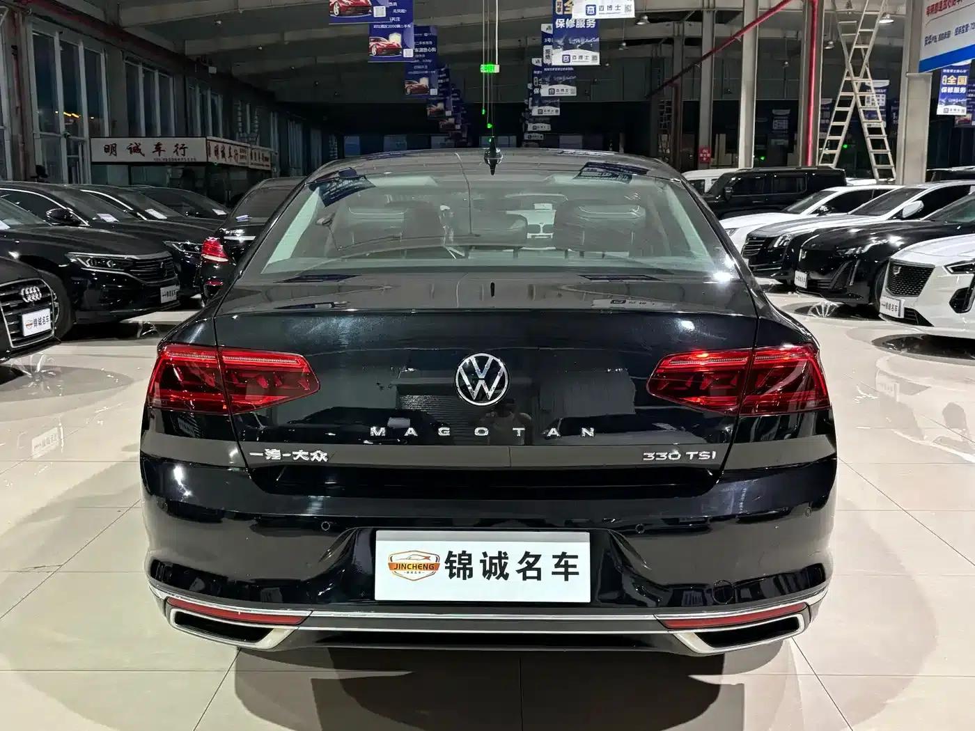 2020 Volkswagen Passat 330TSI DSG Luxury — миниатюра 5