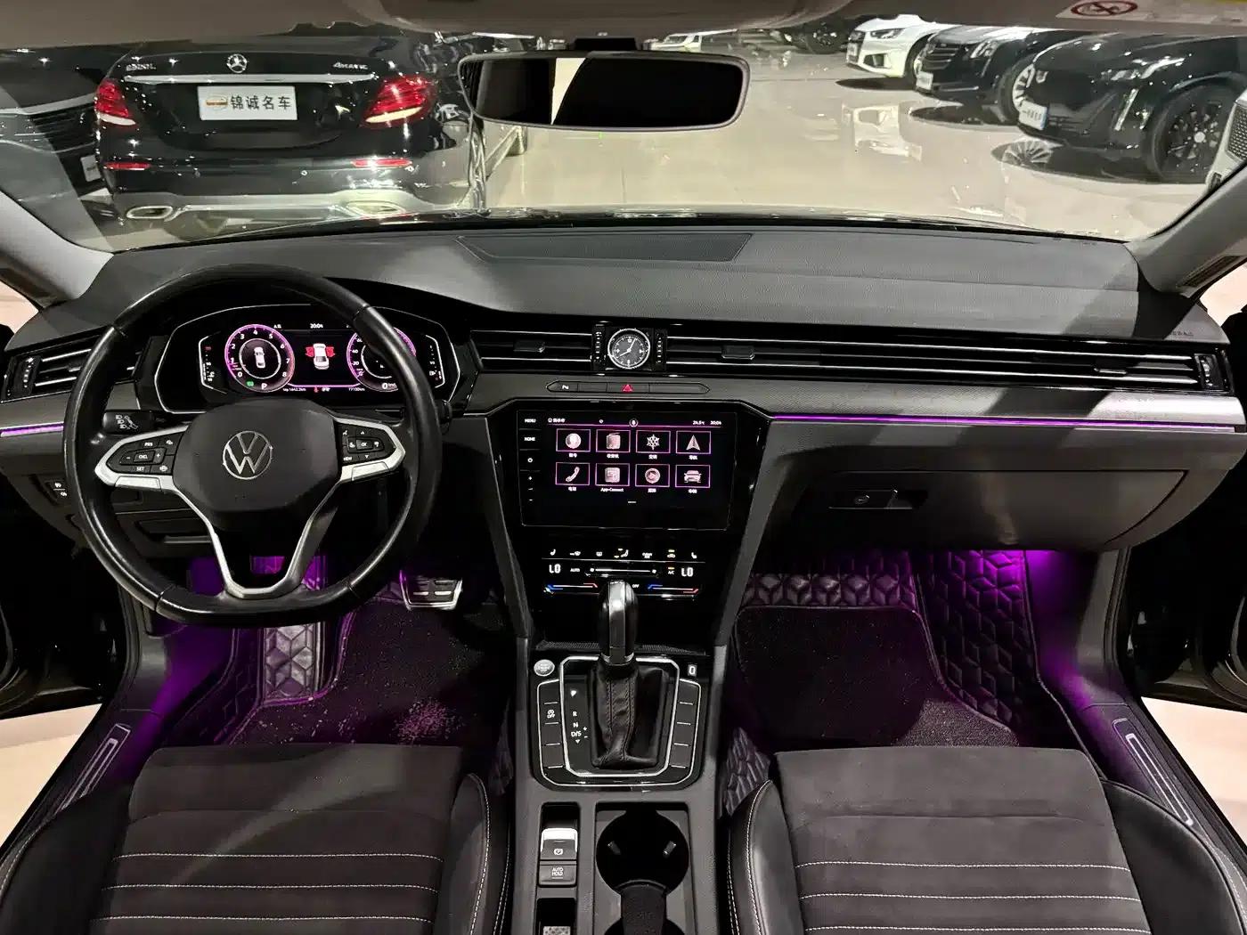 2020 Volkswagen Passat 330TSI DSG Luxury — миниатюра 9