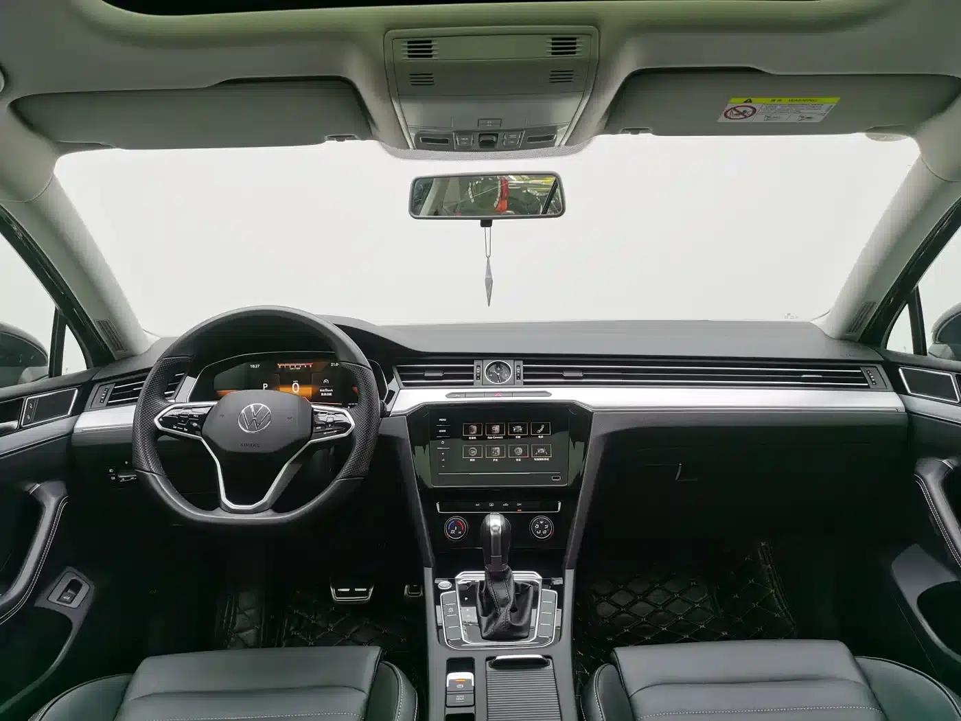2024 Volkswagen Magotan 2028 2 Million Unit Limited Edition 280TSI DSG Comfort Model — миниатюра 14