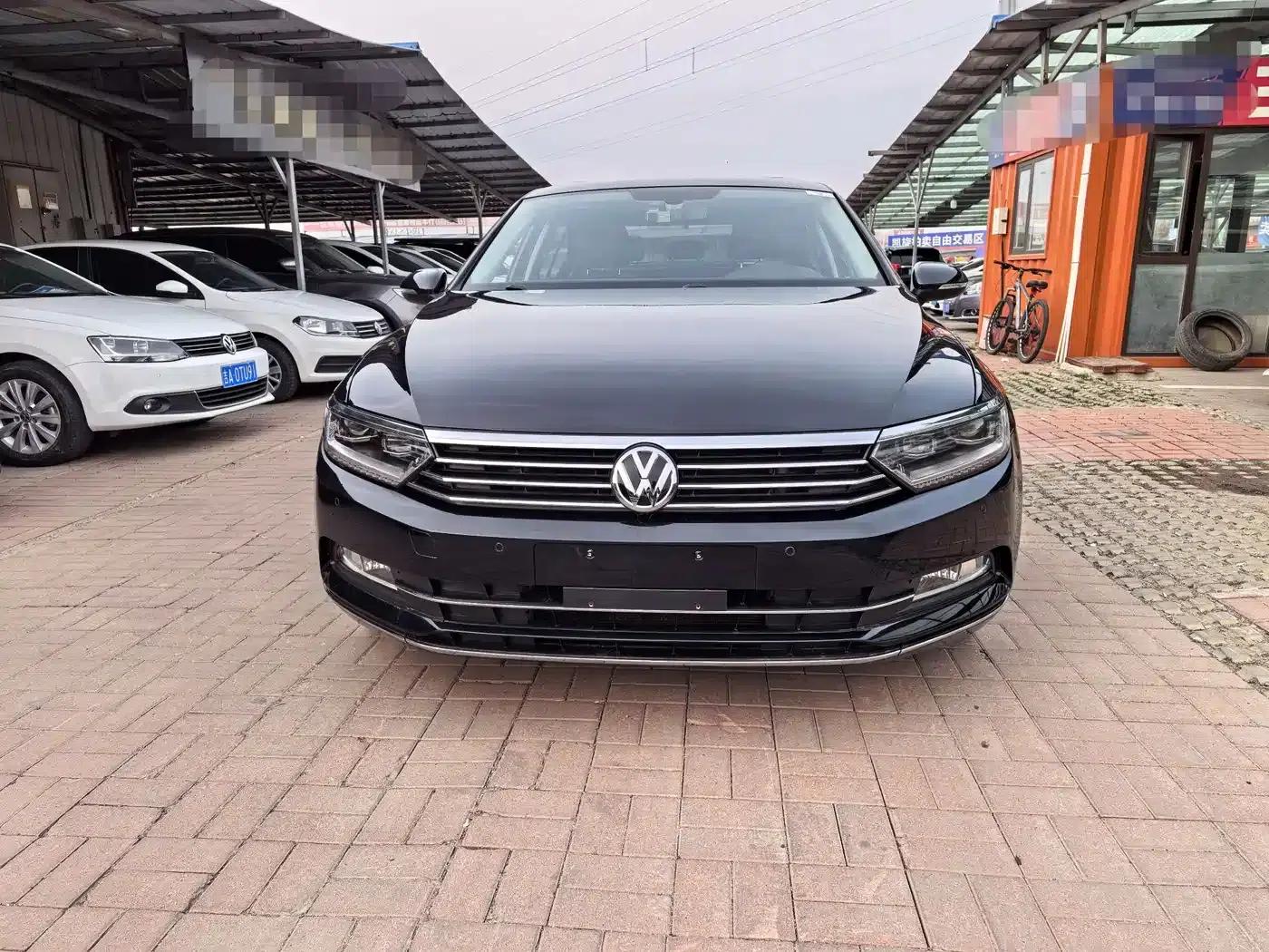 2019 Volkswagen Magotan 330TSI DSG Luxury Edition (China VI Emission Standard) — миниатюра 3