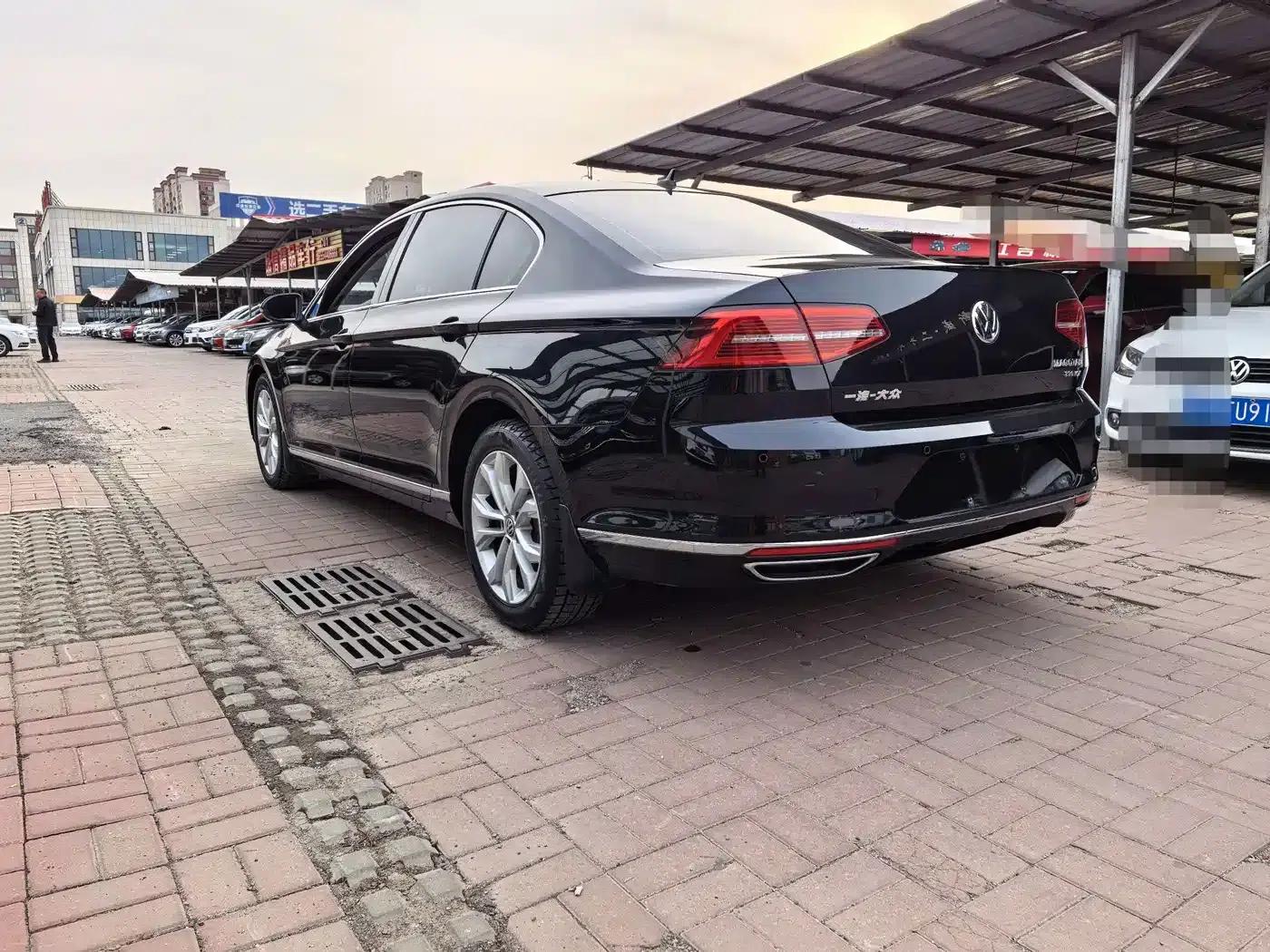 2019 Volkswagen Magotan 330TSI DSG Luxury Edition (China VI Emission Standard) — миниатюра 7