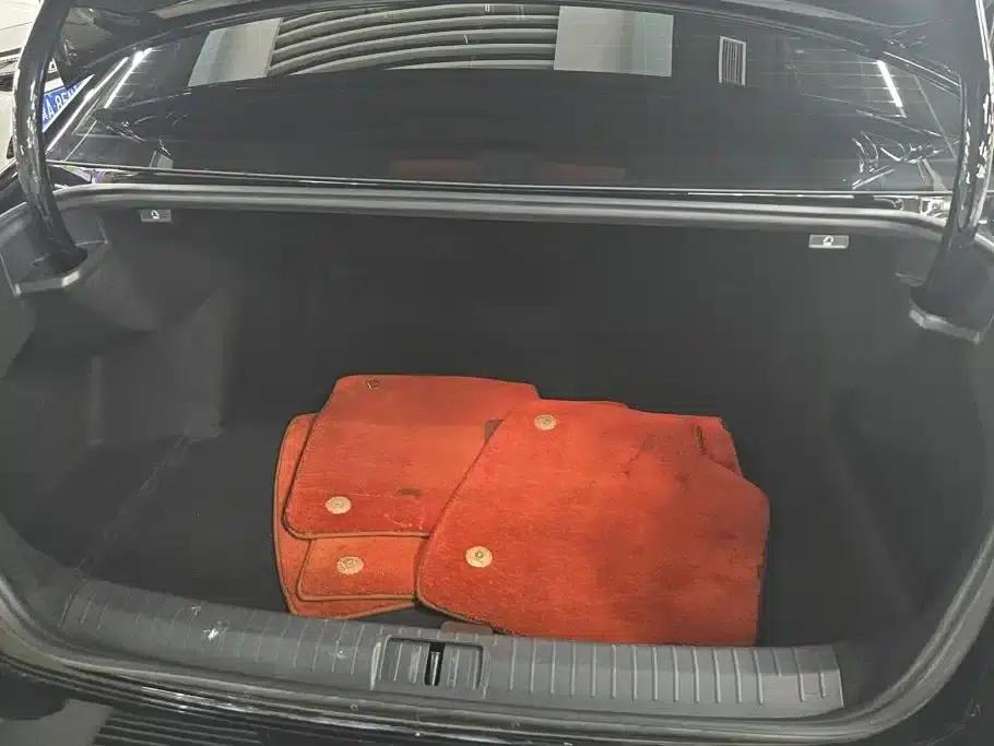 2020 Volkswagen Passat 330TSI DSG Leading Edition — миниатюра 4