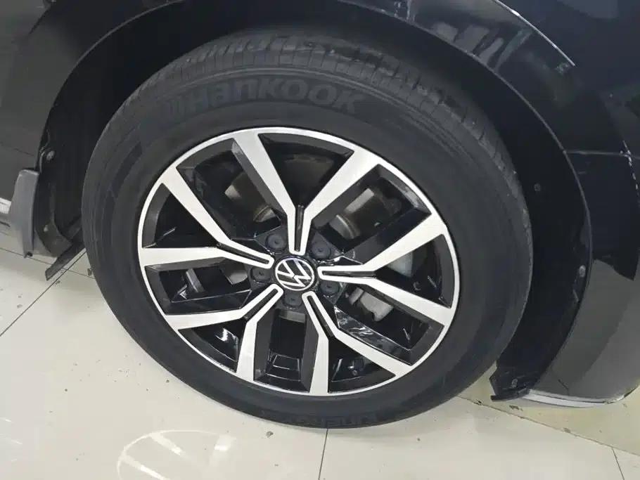 2020 Volkswagen Passat 330TSI DSG Leading Edition — миниатюра 6