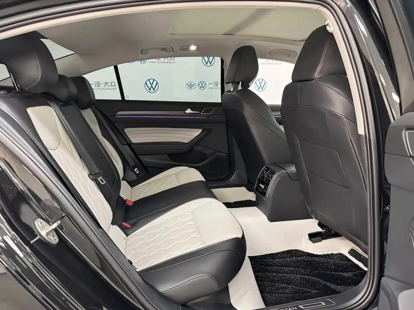 2026 Volkswagen Magotan 30 Million Unit Selection Edition 380TSI DSG Luxury — миниатюра 16
