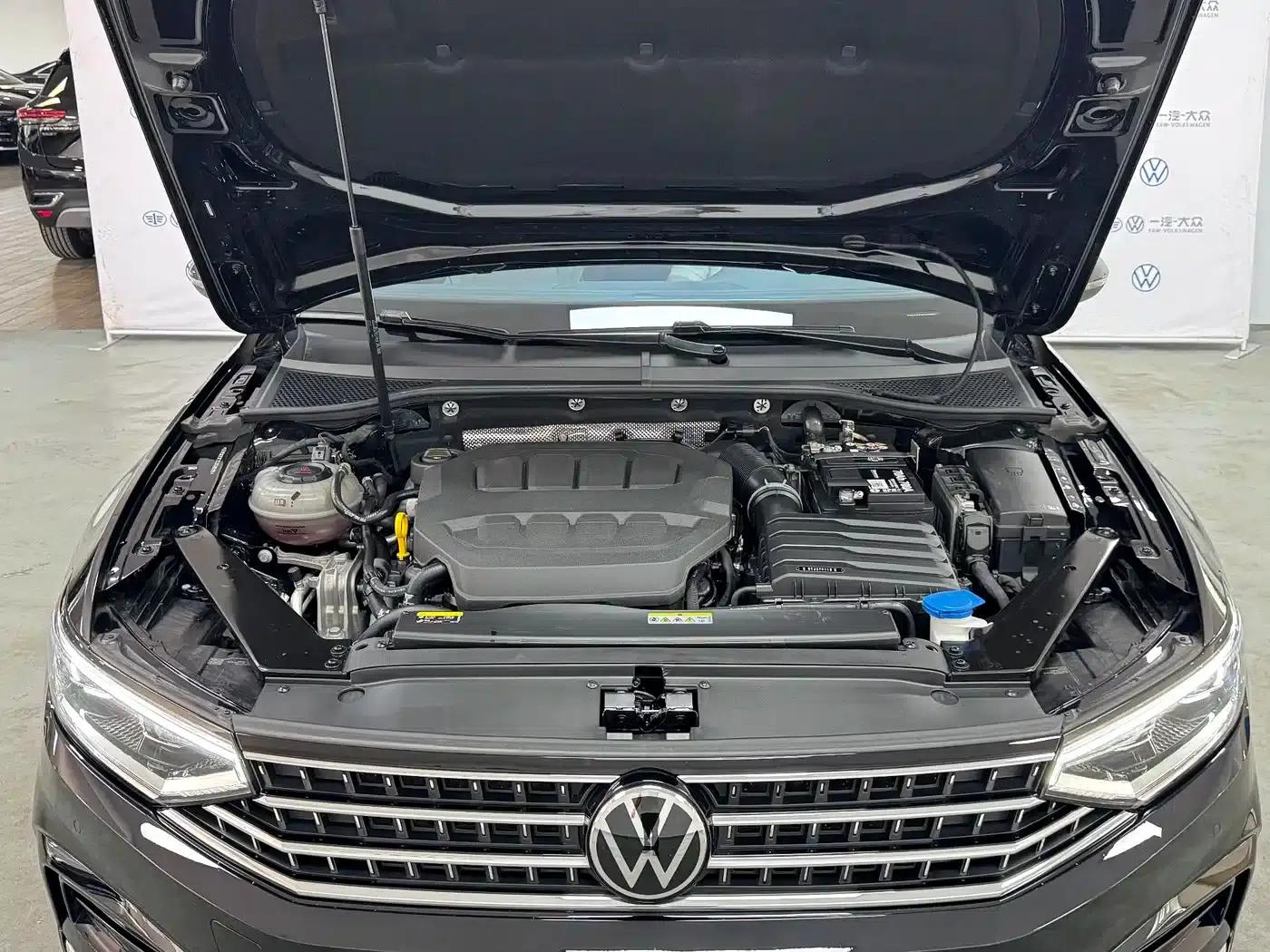 2026 Volkswagen Magotan 30 Million Unit Selection Edition 380TSI DSG Luxury — миниатюра 20