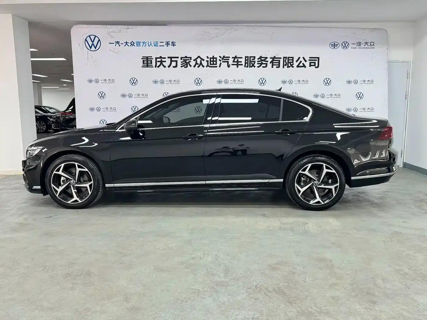 2026 Volkswagen Magotan 30 Million Unit Selection Edition 380TSI DSG Luxury — миниатюра 6