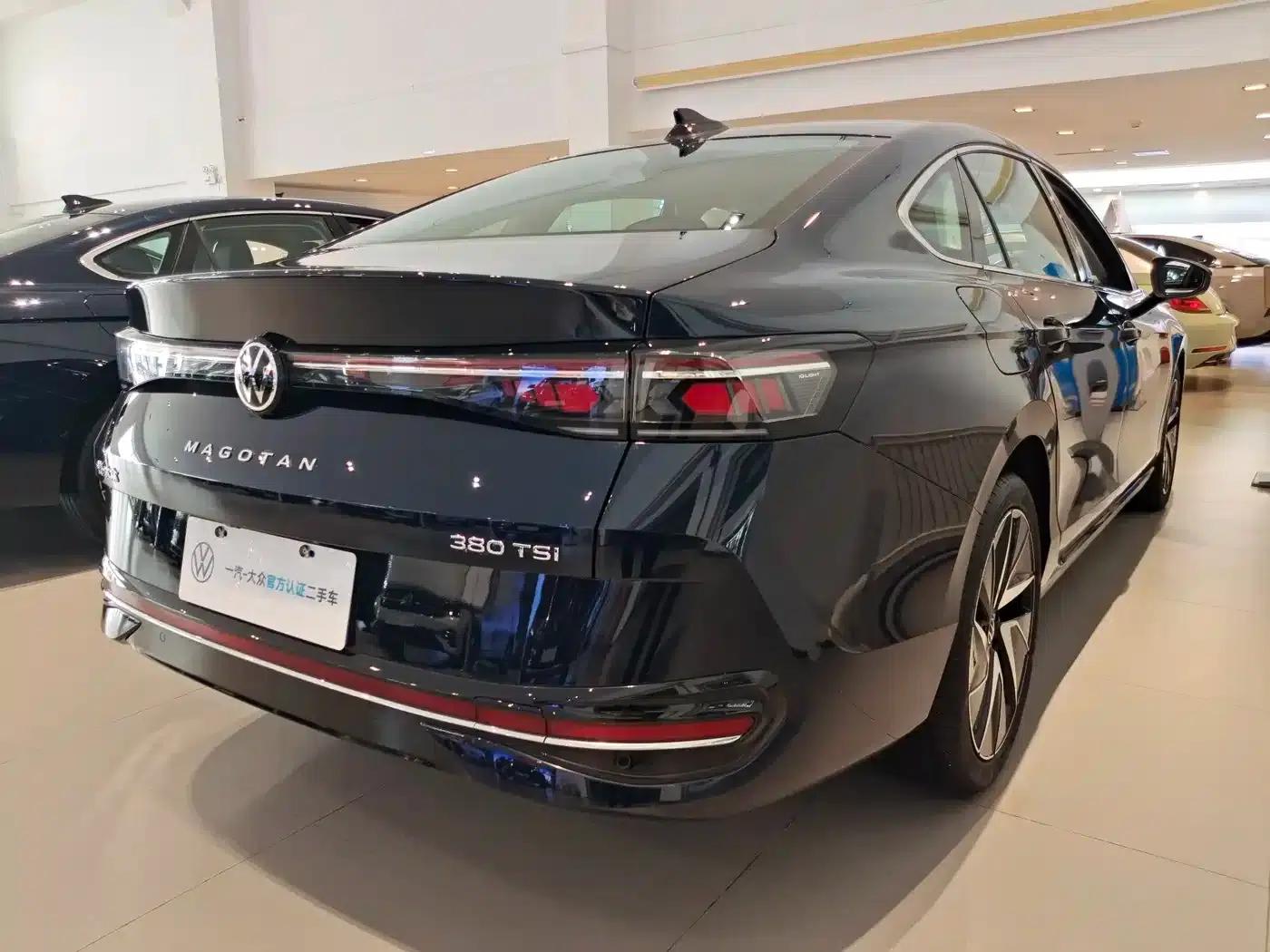 2024 Volkswagen Magotan 380TSI DSG Supreme Edition — миниатюра 5