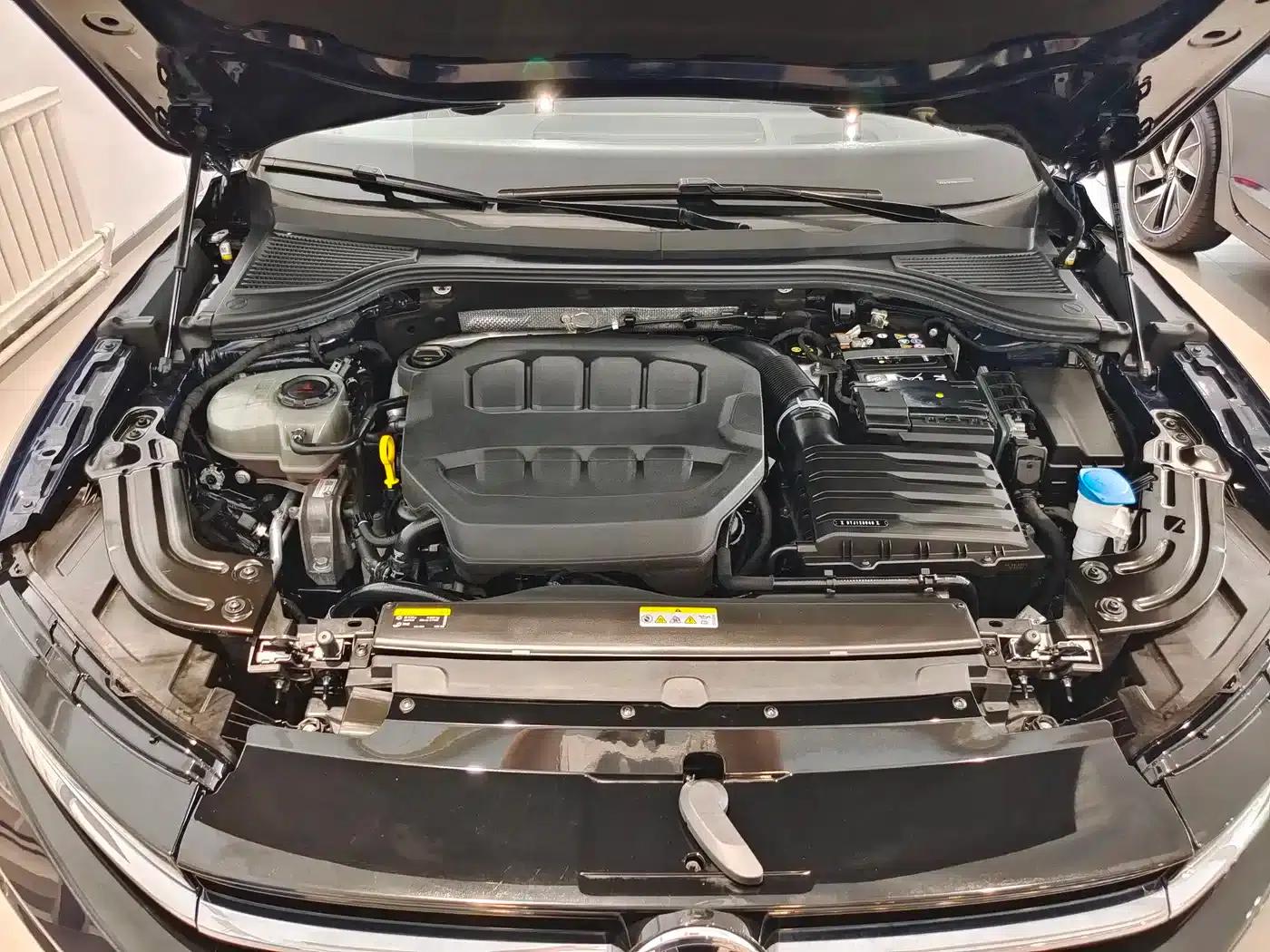 2024 Volkswagen Magotan 380TSI DSG Supreme Edition — миниатюра 6