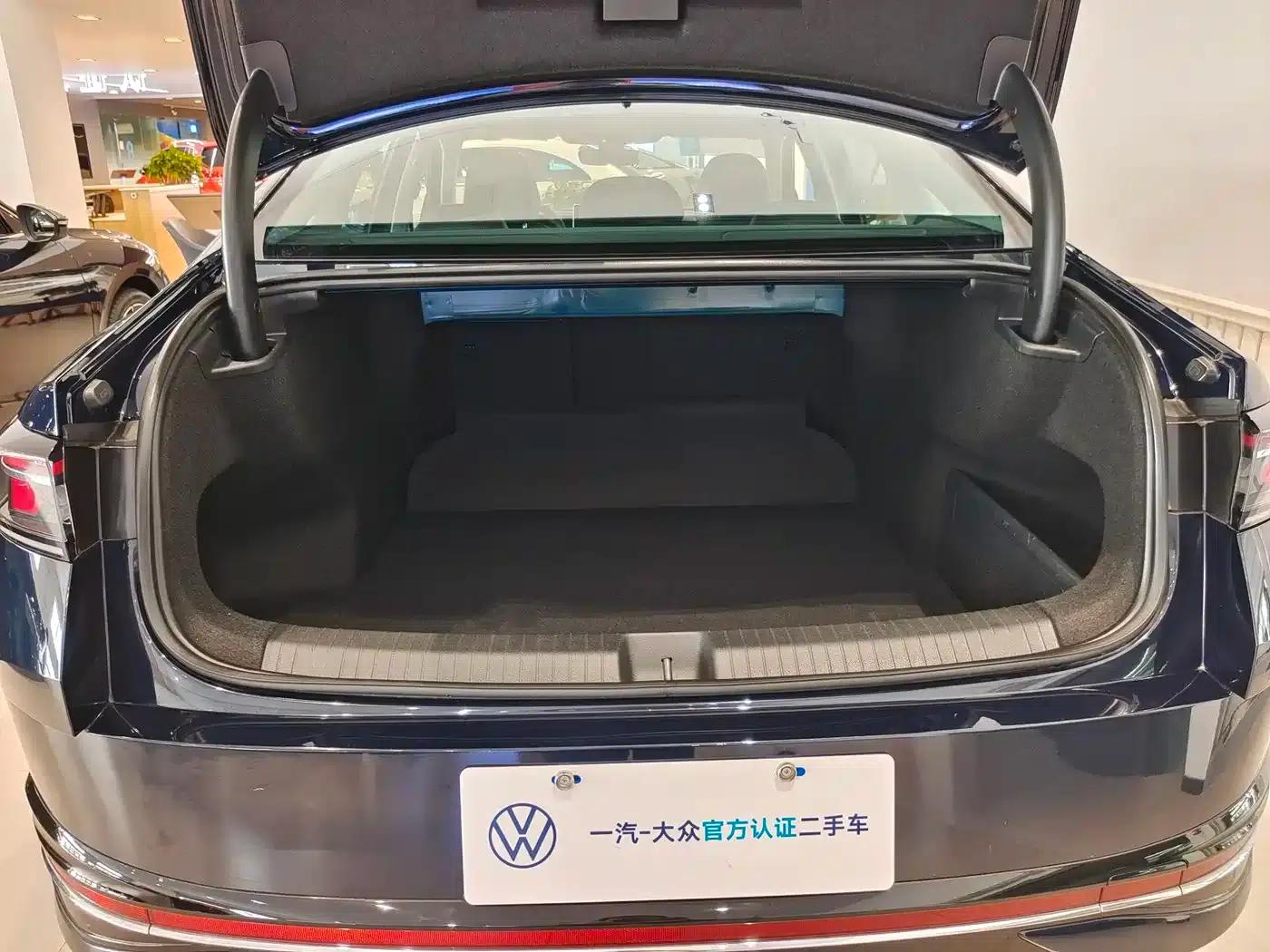 2024 Volkswagen Magotan 380TSI DSG Supreme Edition — миниатюра 10