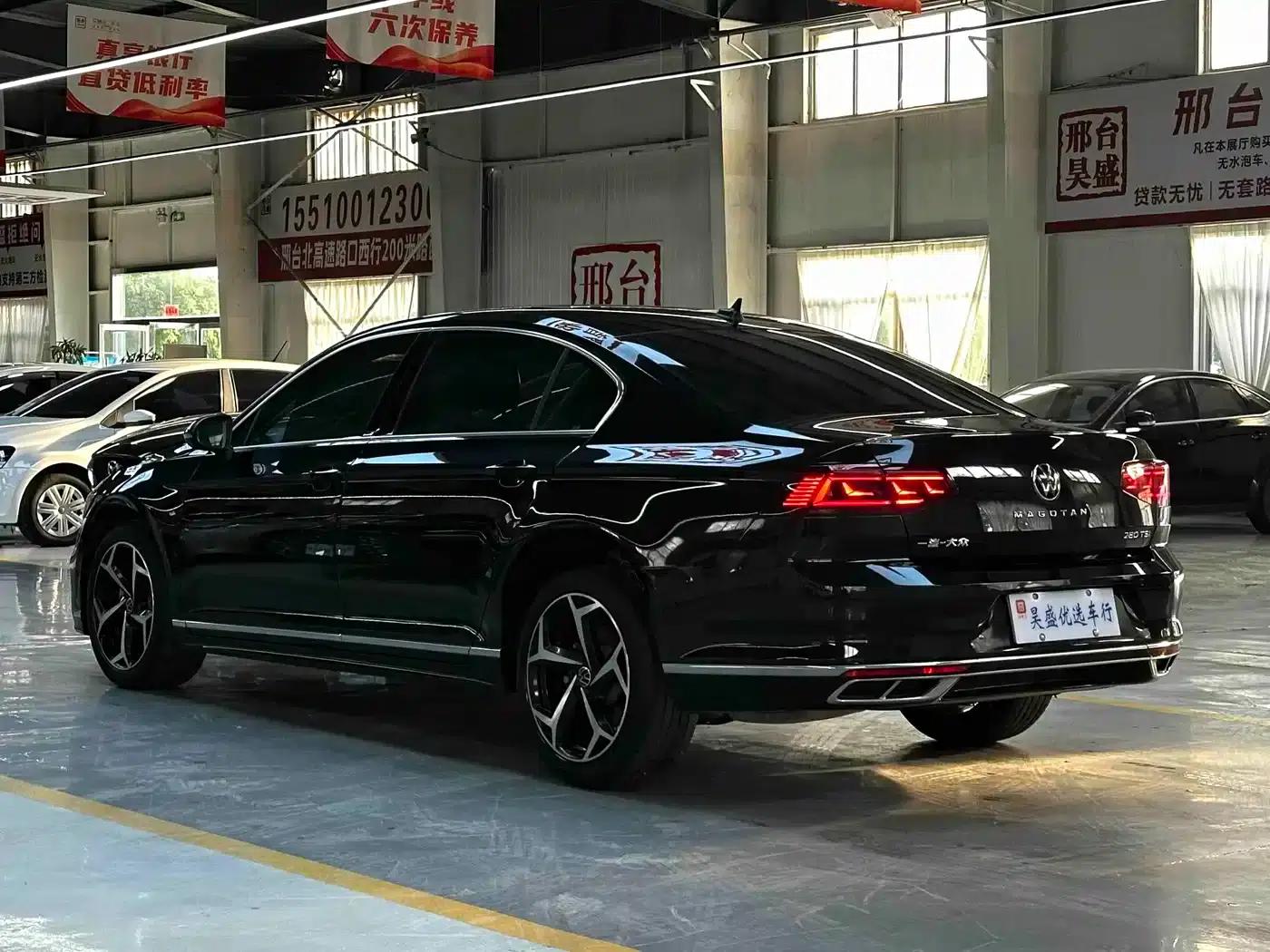 Volkswagen Magotan 2023 2 Millionth Unit Commemorative Edition 280TSI DSG Comfort Model — миниатюра 5