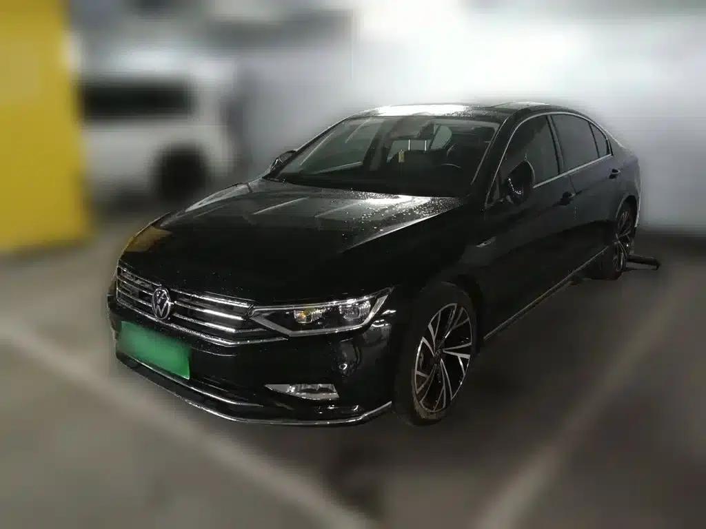 Volkswagen Passat 2021 330TSI DSG 30th Anniversary Edition — миниатюра 1