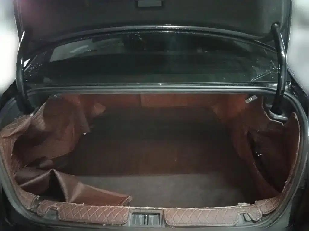 Volkswagen Passat 2021 330TSI DSG 30th Anniversary Edition — миниатюра 10